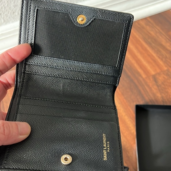 1648 Saint Laurent Black Quilted Small Wallet - Picture 5 of 9